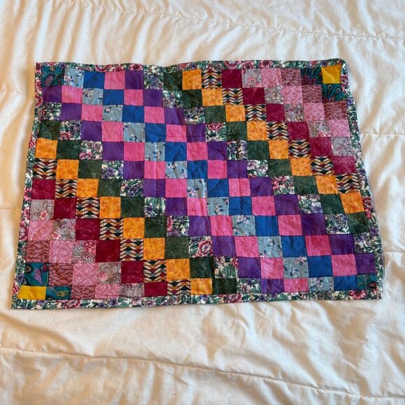 Quilted Placemat Colourful - Picture 1 of 8